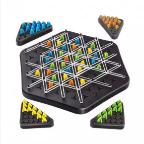 chain triangle strategic board game